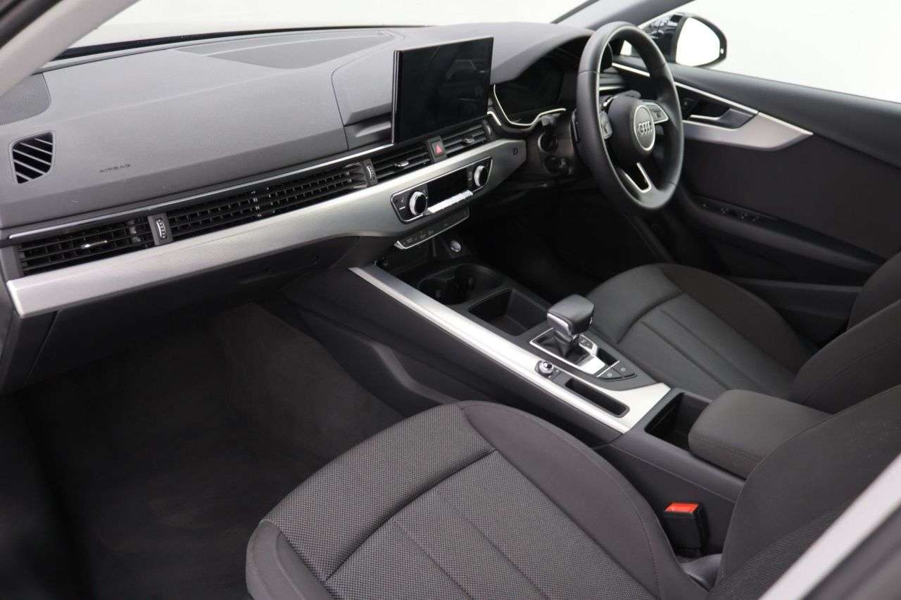 2023 AUDI A4 2023 AUDI A4