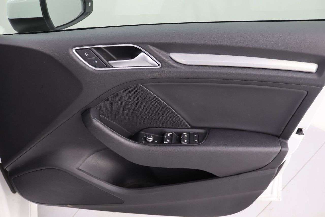 2018 AUDI A3 2018 AUDI A3