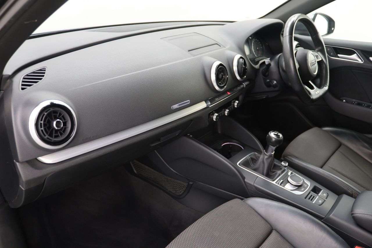 2018 AUDI A3 2018 AUDI A3