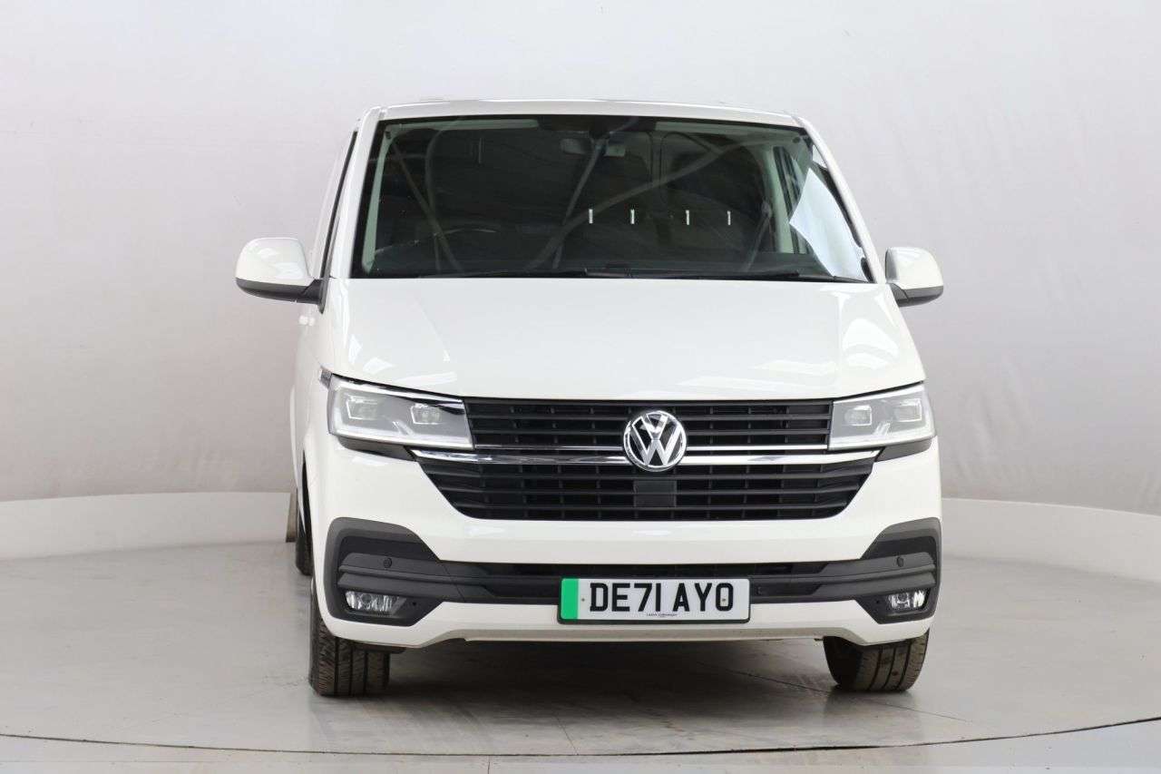 A 2021 VOLKSWAGEN E-TRANSPORTER e 110 37.3kWh Advance Panel Van 5dr Electric Auto LWB (110 ps) A 2021 VOLKSWAGEN E-TRANSPORTER e 110 37.3kWh Advance Panel Van 5dr Electric Auto LWB (110 ps)