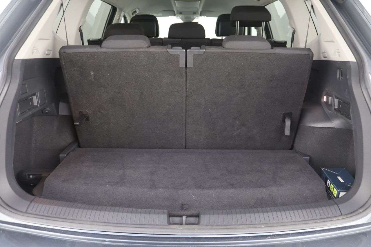 2019 VOLKSWAGEN TIGUAN ALLSPACE 2019 VOLKSWAGEN TIGUAN ALLSPACE