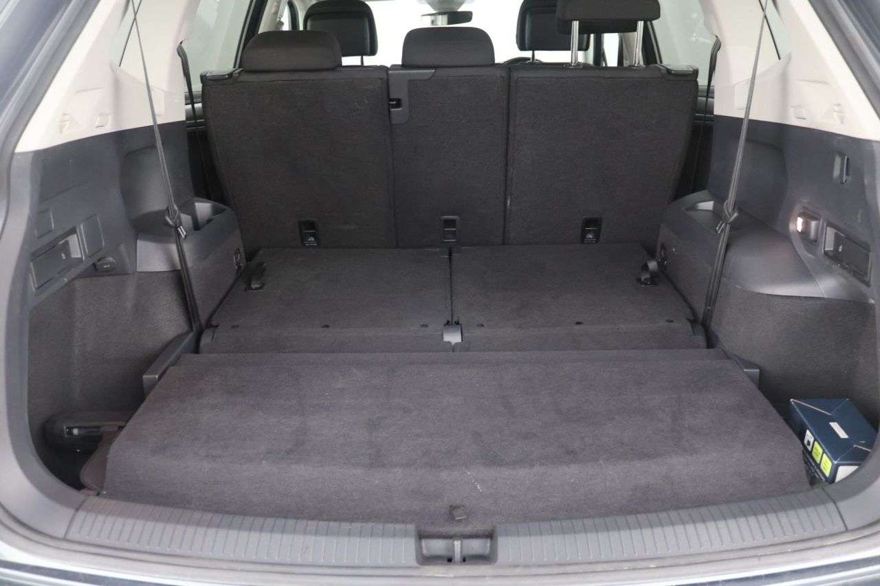 2019 VOLKSWAGEN TIGUAN ALLSPACE 2019 VOLKSWAGEN TIGUAN ALLSPACE