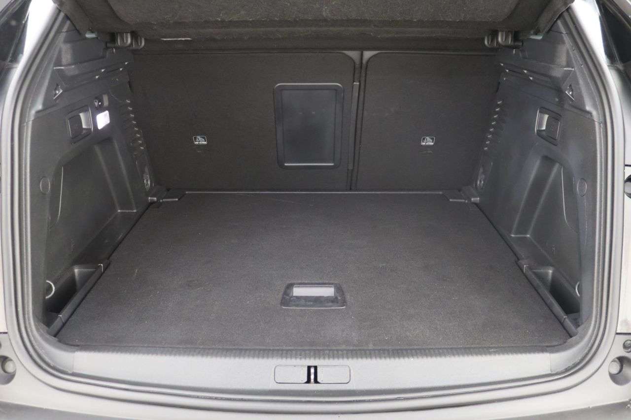 2020 PEUGEOT 3008 2020 PEUGEOT 3008