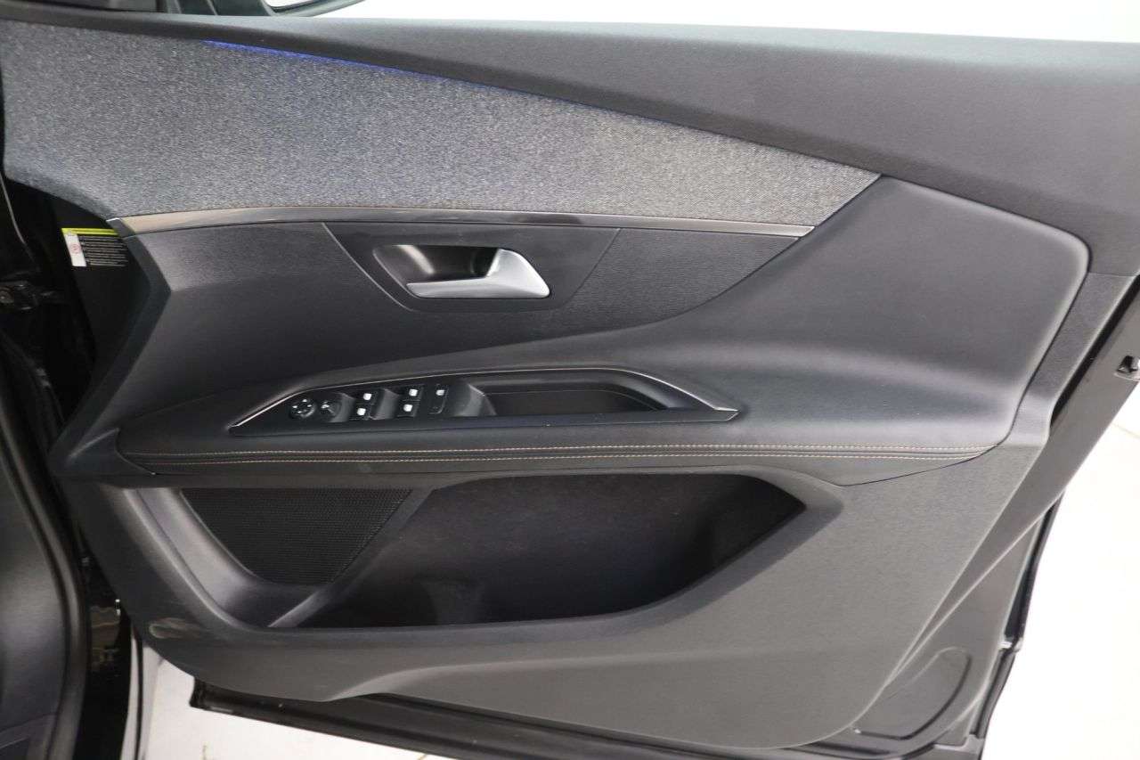 2020 PEUGEOT 3008 2020 PEUGEOT 3008