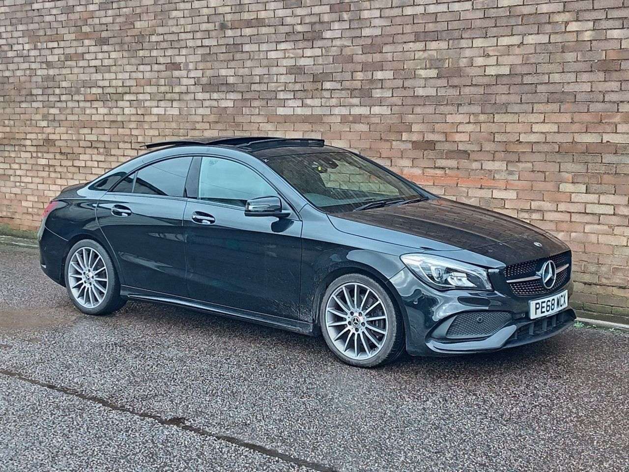 A 2018 MERCEDES-BENZ CLA CLASS 2.1 CLA220d AMG Line Coupe 4dr Diesel 7G-DCT Euro 6 (s/s) (177 ps) A 2018 MERCEDES-BENZ CLA CLASS 2.1 CLA220d AMG Line Coupe 4dr Diesel 7G-DCT Euro 6 (s/s) (177 ps)