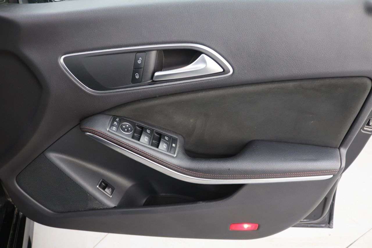 2018 MERCEDES-BENZ CLA CLASS 2018 MERCEDES-BENZ CLA CLASS