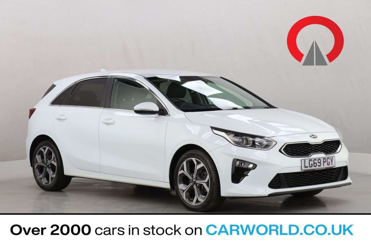 A 2019 KIA CEED 1.6 CRDi 3 Hatchback 5dr Diesel DCT Euro 6 (s/s) (114 bhp) A 2019 KIA CEED 1.6 CRDi 3 Hatchback 5dr Diesel DCT Euro 6 (s/s) (114 bhp)