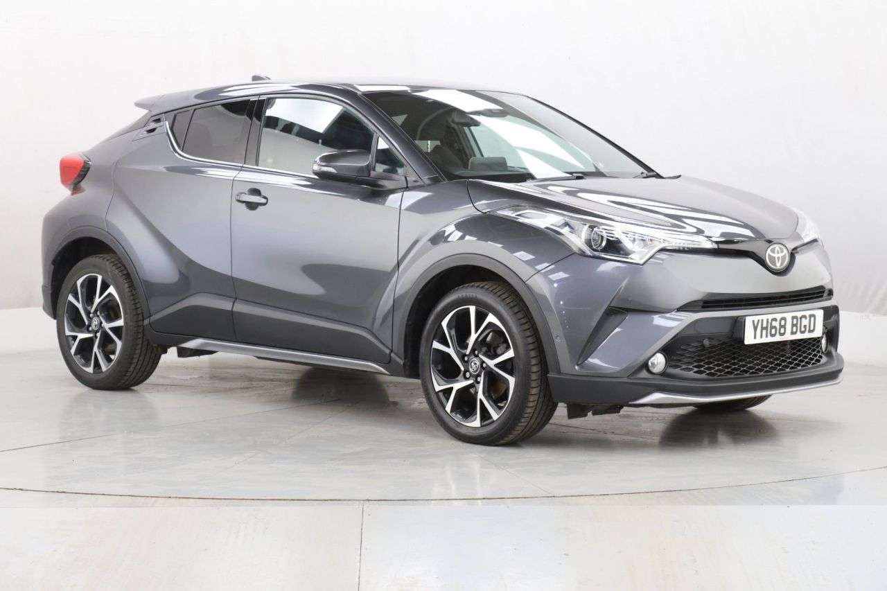 A 2019 TOYOTA C-HR 1.2 VVT-i Design SUV 5dr Petrol Manual Euro 6 (s/s) (116 ps) A 2019 TOYOTA C-HR 1.2 VVT-i Design SUV 5dr Petrol Manual Euro 6 (s/s) (116 ps)