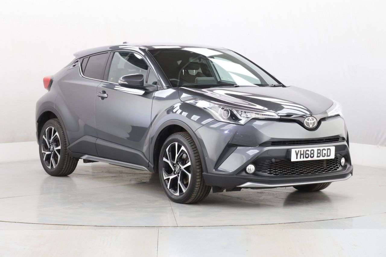 A 2019 TOYOTA C-HR 1.2 VVT-i Design SUV 5dr Petrol Manual Euro 6 (s/s) (116 ps) A 2019 TOYOTA C-HR 1.2 VVT-i Design SUV 5dr Petrol Manual Euro 6 (s/s) (116 ps)