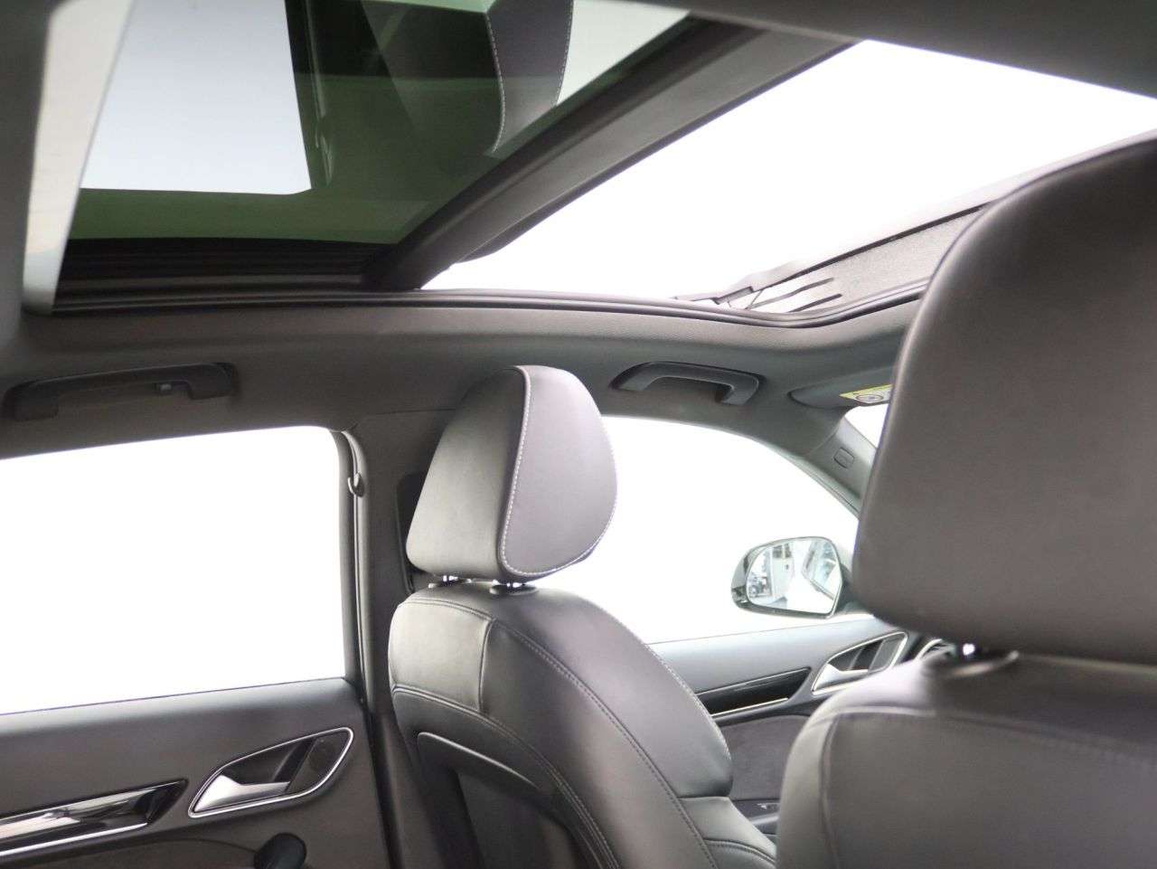 A 2018 AUDI Q3 2.0 TFSI Black Edition SUV 5dr Petrol S Tronic quattro Euro 6 (s/s) (180 ps A 2018 AUDI Q3 2.0 TFSI Black Edition SUV 5dr Petrol S Tronic quattro Euro 6 (s/s) (180 ps