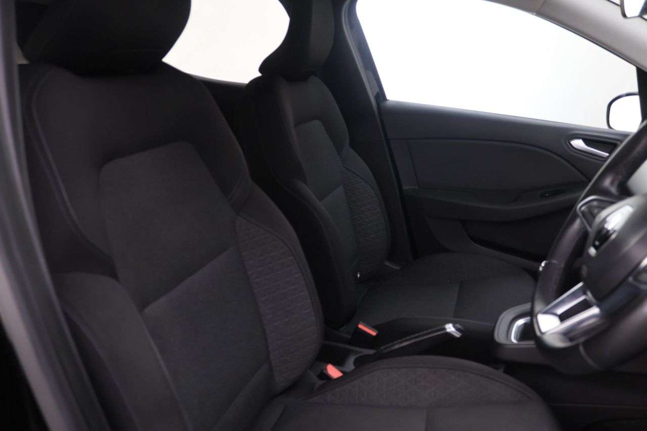 2020 RENAULT CLIO 2020 RENAULT CLIO