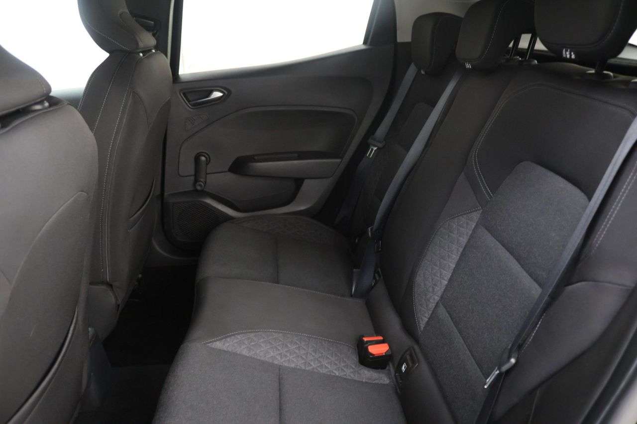 2020 RENAULT CLIO 2020 RENAULT CLIO