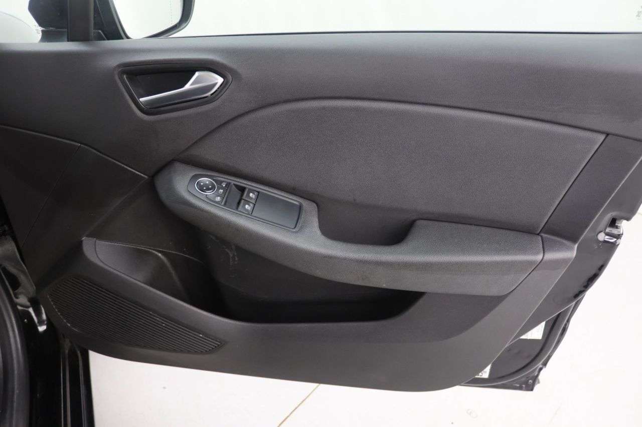 2020 RENAULT CLIO 2020 RENAULT CLIO