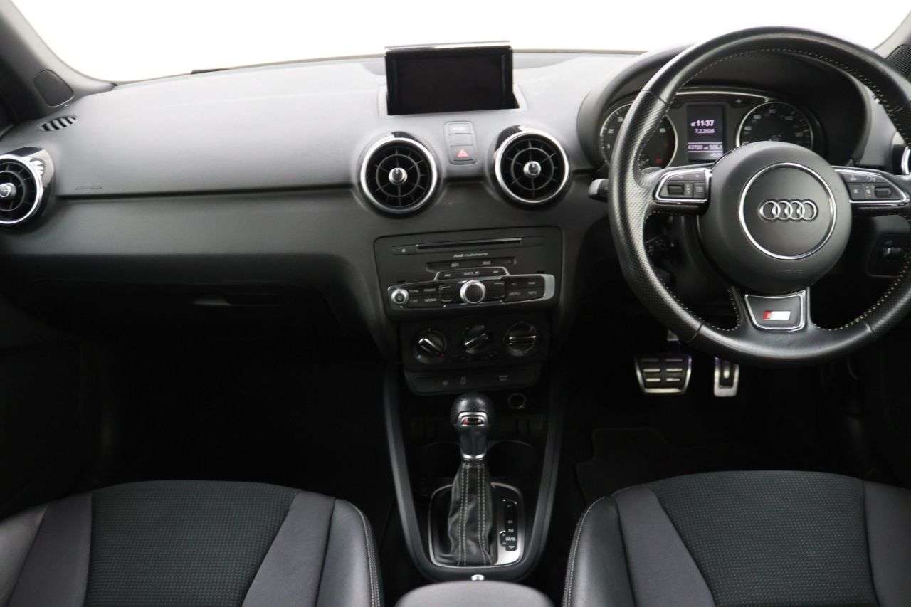 2017 AUDI A1 2017 AUDI A1