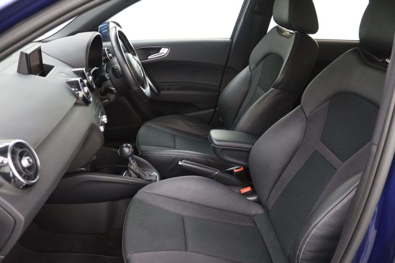 2017 AUDI A1 2017 AUDI A1