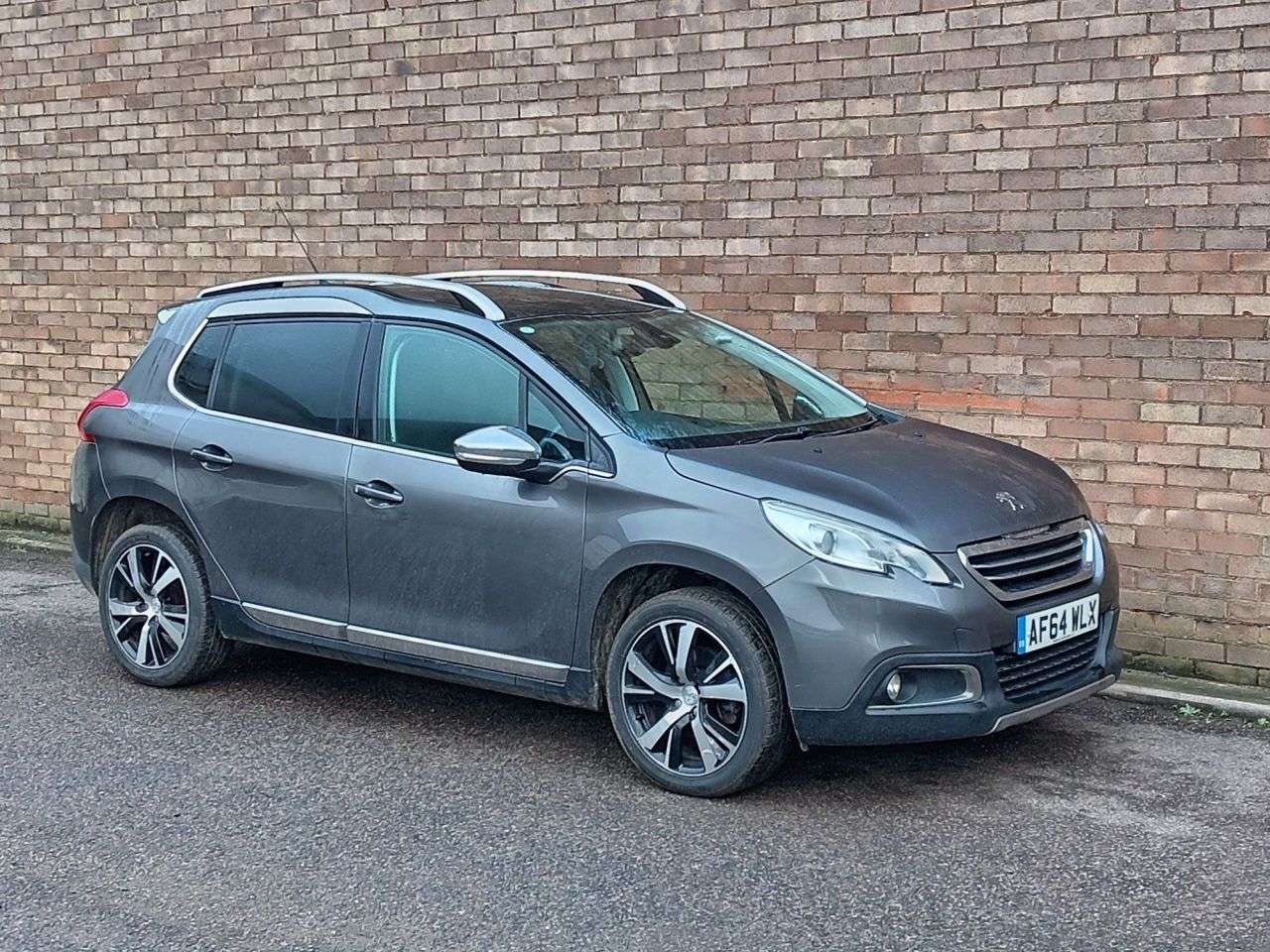 A 2014 PEUGEOT 2008 1.6 e-HDi Feline SUV 5dr Diesel Manual Euro 5 (s/s) (Mistral) (115 ps) A 2014 PEUGEOT 2008 1.6 e-HDi Feline SUV 5dr Diesel Manual Euro 5 (s/s) (Mistral) (115 ps)