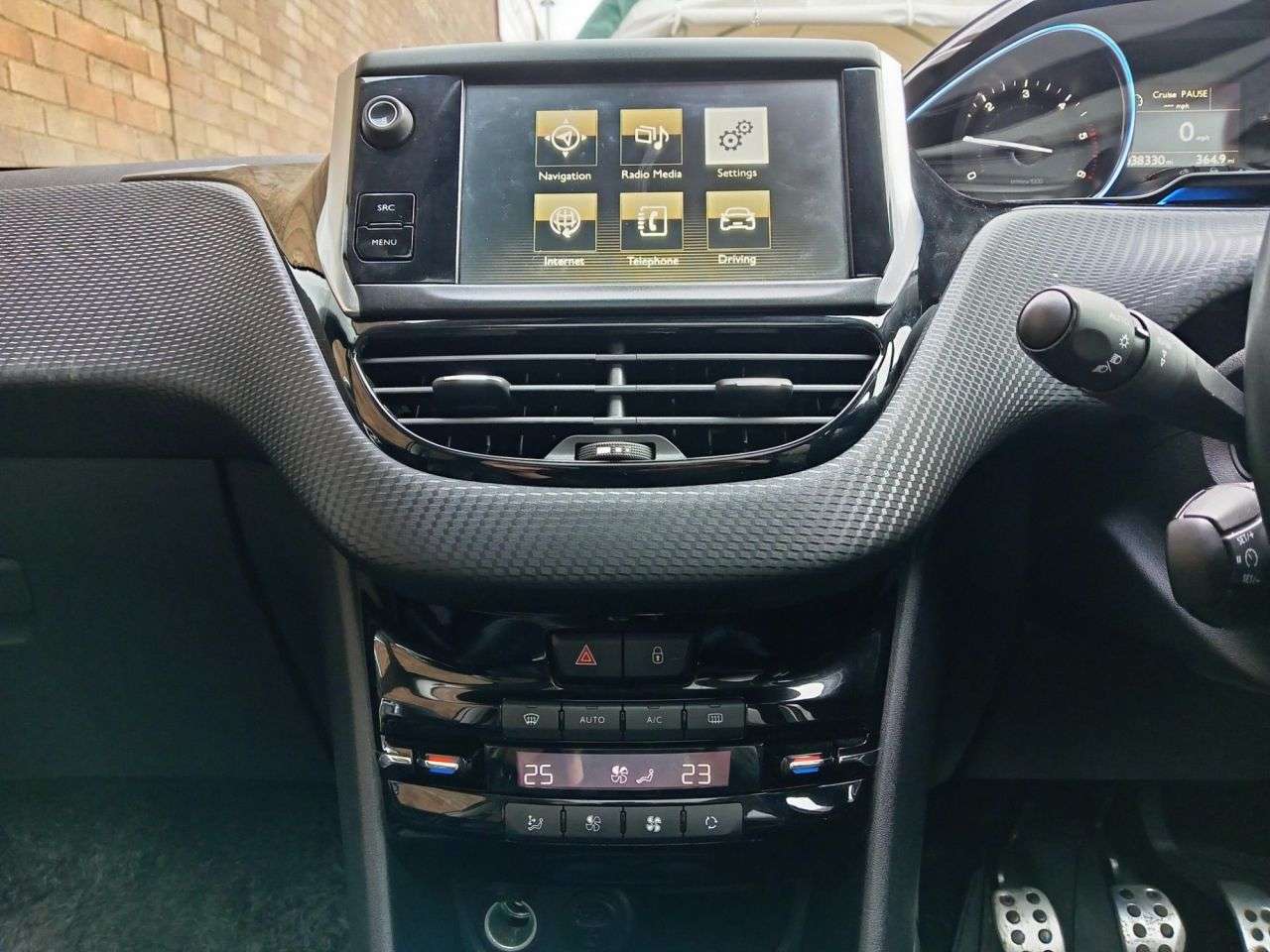 2014 PEUGEOT 2008 2014 PEUGEOT 2008