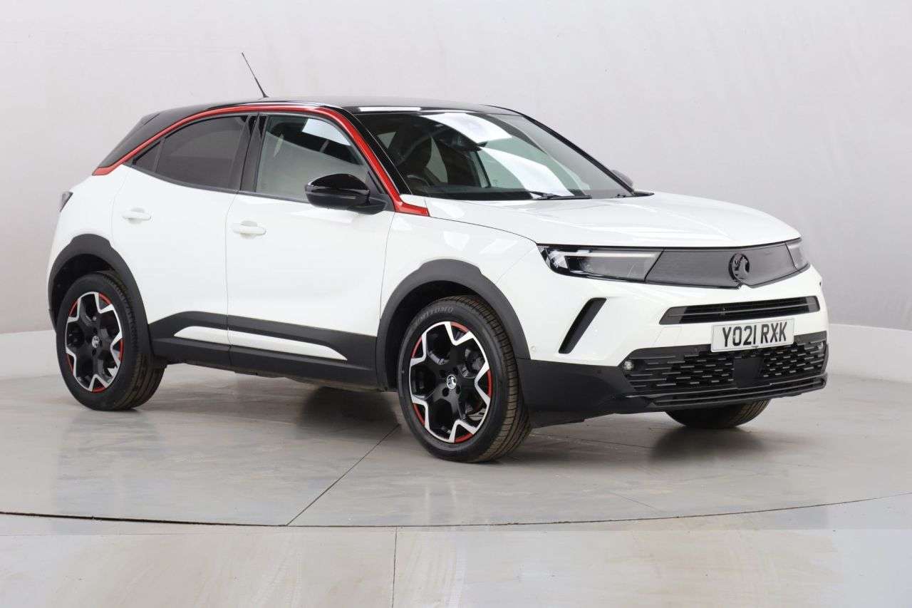 A 2021 VAUXHALL MOKKA 1.2 Turbo SRi Nav Premium SUV 5dr Petrol Manual Euro 6 (s/s) (100 ps) A 2021 VAUXHALL MOKKA 1.2 Turbo SRi Nav Premium SUV 5dr Petrol Manual Euro 6 (s/s) (100 ps)