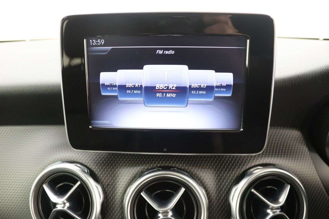 2018 MERCEDES-BENZ GLA CLASS 2018 MERCEDES-BENZ GLA CLASS