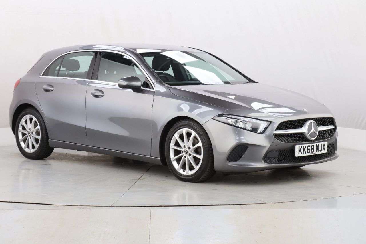 A 2019 MERCEDES-BENZ A CLASS 1.5 A180d Sport Hatchback 5dr Diesel 7G-DCT Euro 6 (s/s) (116 ps) A 2019 MERCEDES-BENZ A CLASS 1.5 A180d Sport Hatchback 5dr Diesel 7G-DCT Euro 6 (s/s) (116 ps)