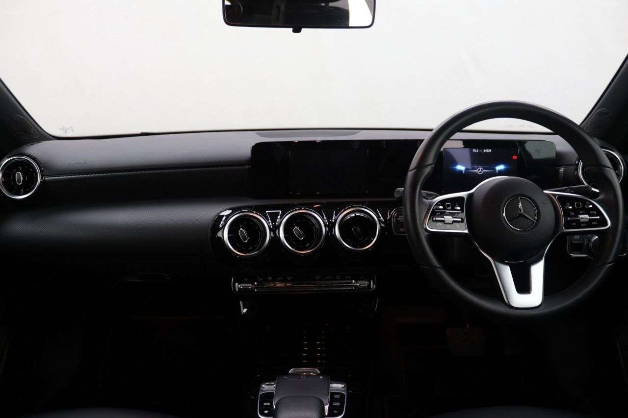 2019 MERCEDES-BENZ A CLASS 2019 MERCEDES-BENZ A CLASS