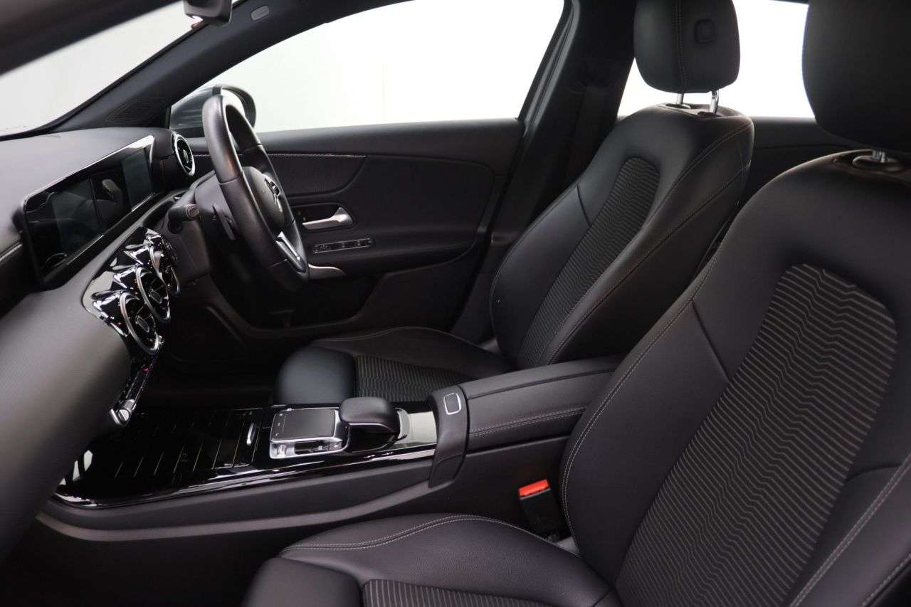 2019 MERCEDES-BENZ A CLASS 2019 MERCEDES-BENZ A CLASS