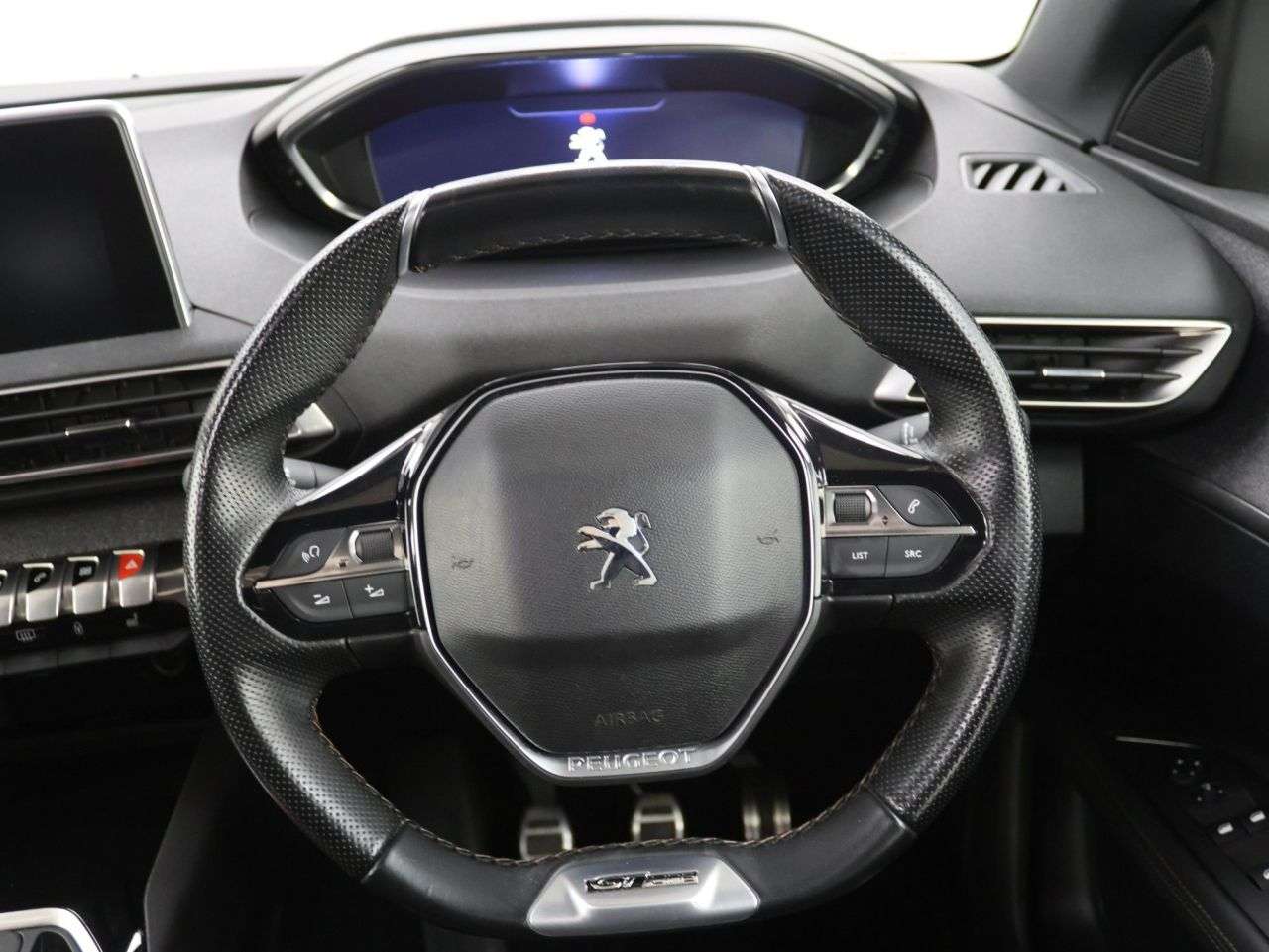 2019 PEUGEOT 3008 2019 PEUGEOT 3008