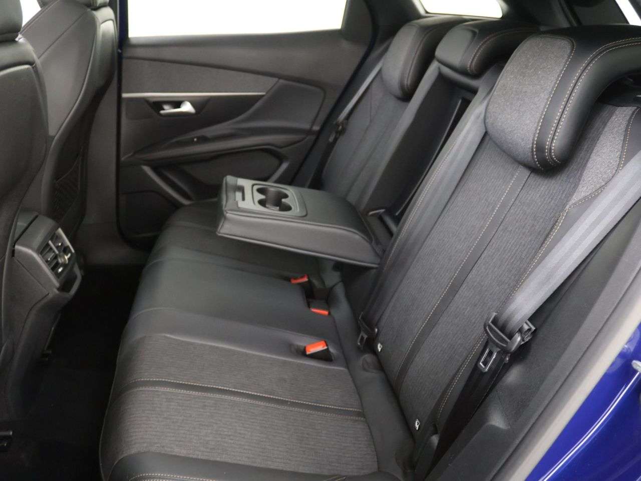 2019 PEUGEOT 3008 2019 PEUGEOT 3008