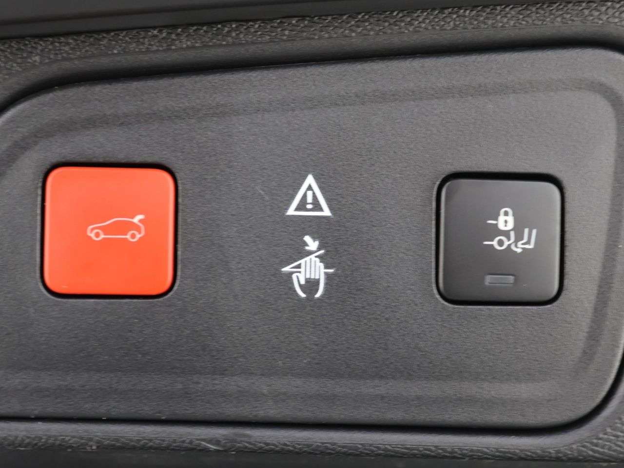 2019 PEUGEOT 3008 2019 PEUGEOT 3008