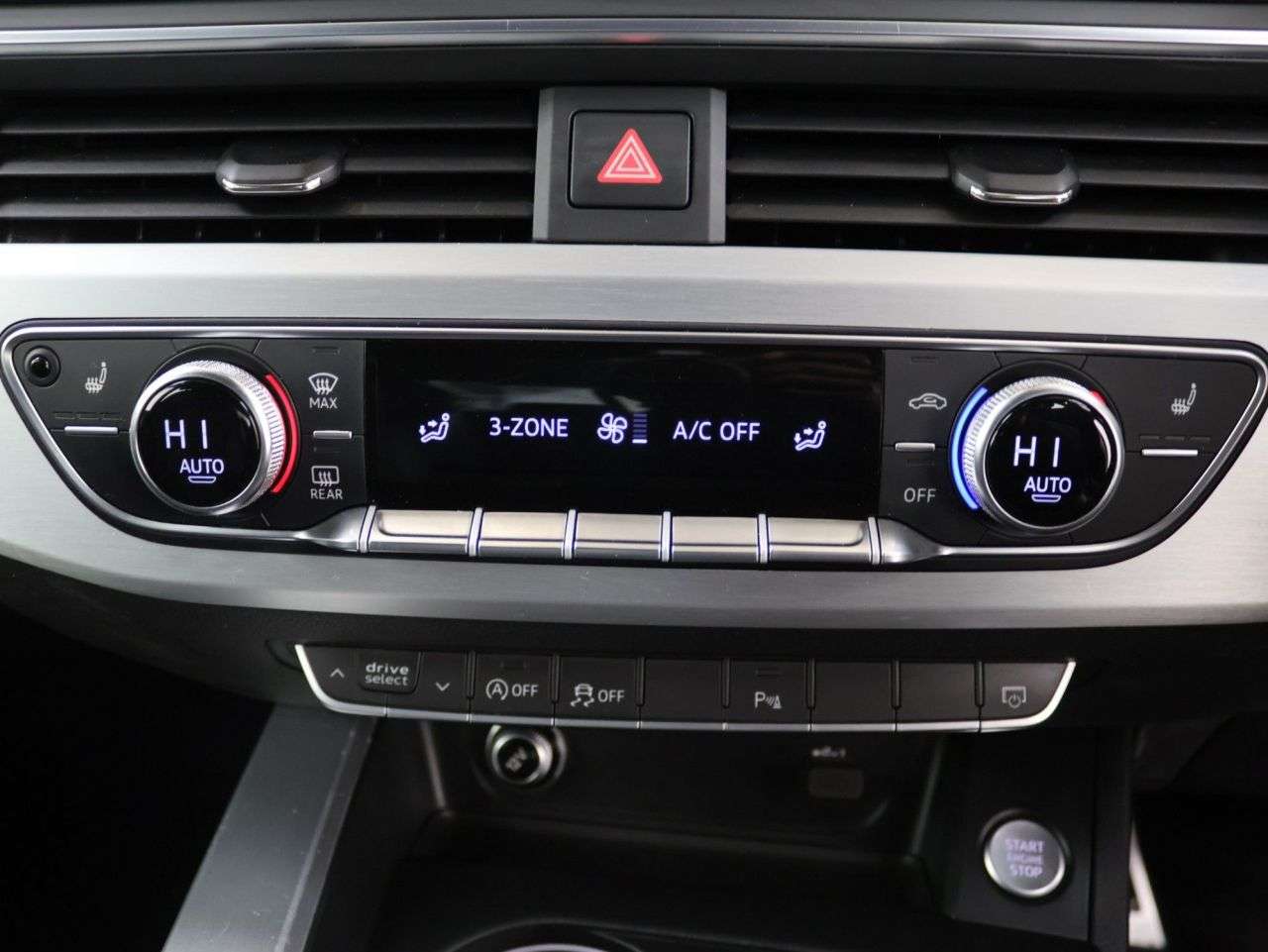 2019 AUDI A4 2019 AUDI A4