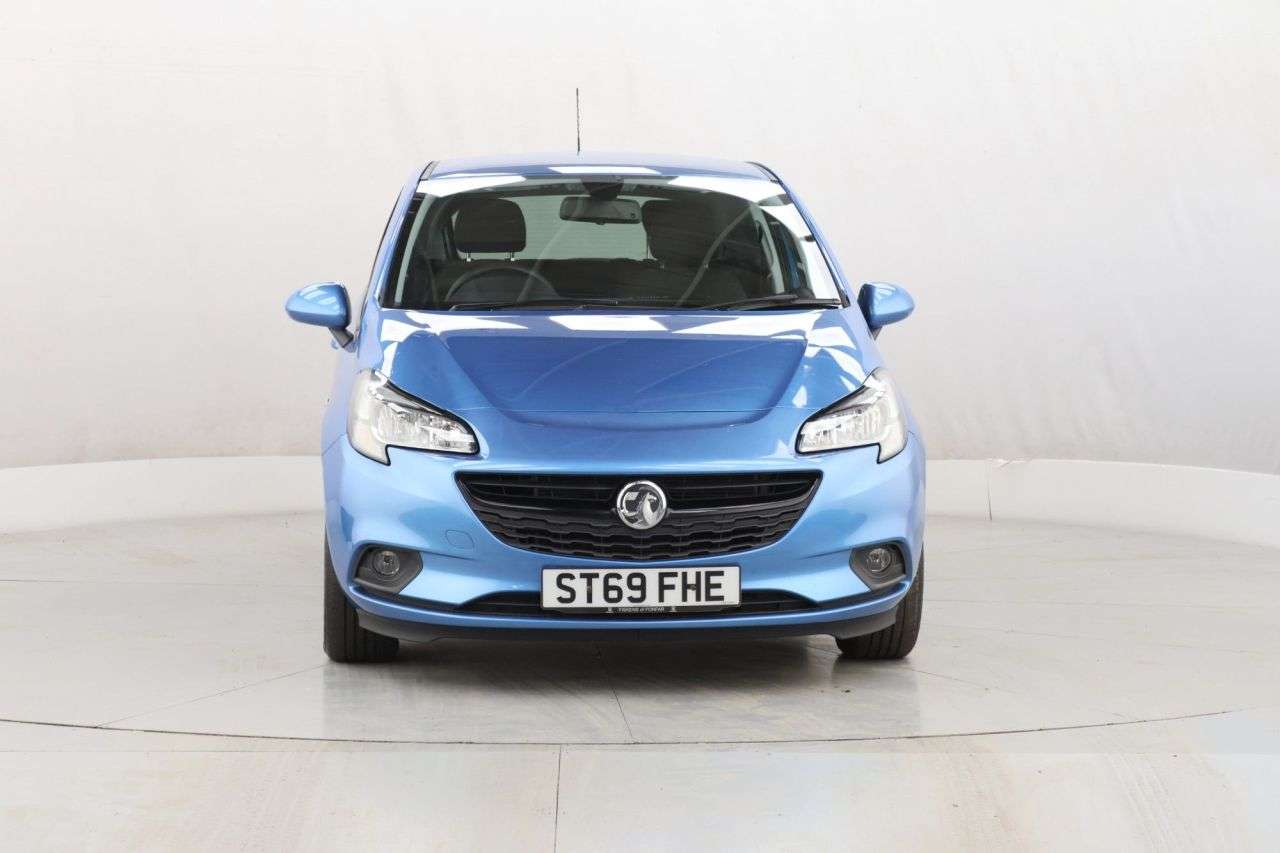 A 2019 VAUXHALL CORSA 1.4i ecoTEC Griffin Hatchback 3dr Petrol Manual Euro 6 (75 ps) A 2019 VAUXHALL CORSA 1.4i ecoTEC Griffin Hatchback 3dr Petrol Manual Euro 6 (75 ps)