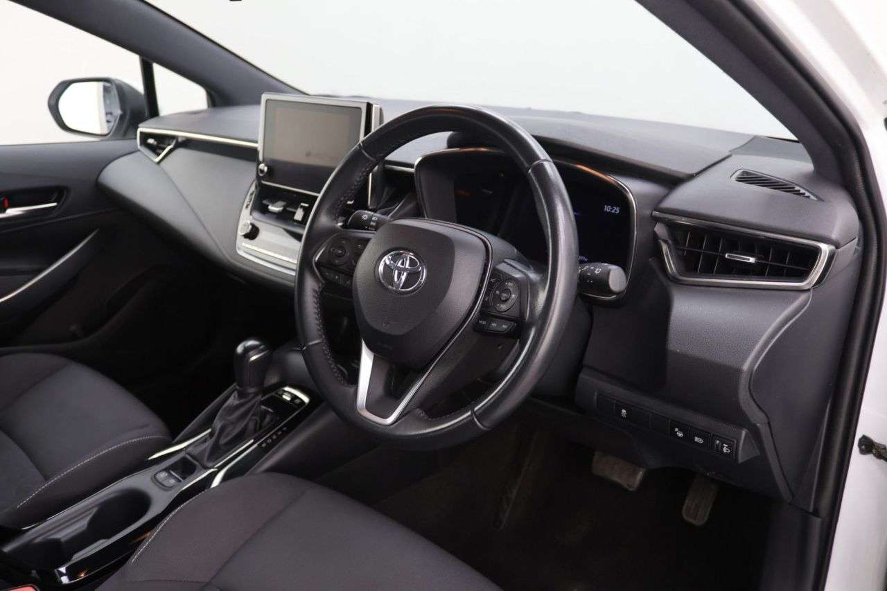 2022 TOYOTA COROLLA 2022 TOYOTA COROLLA