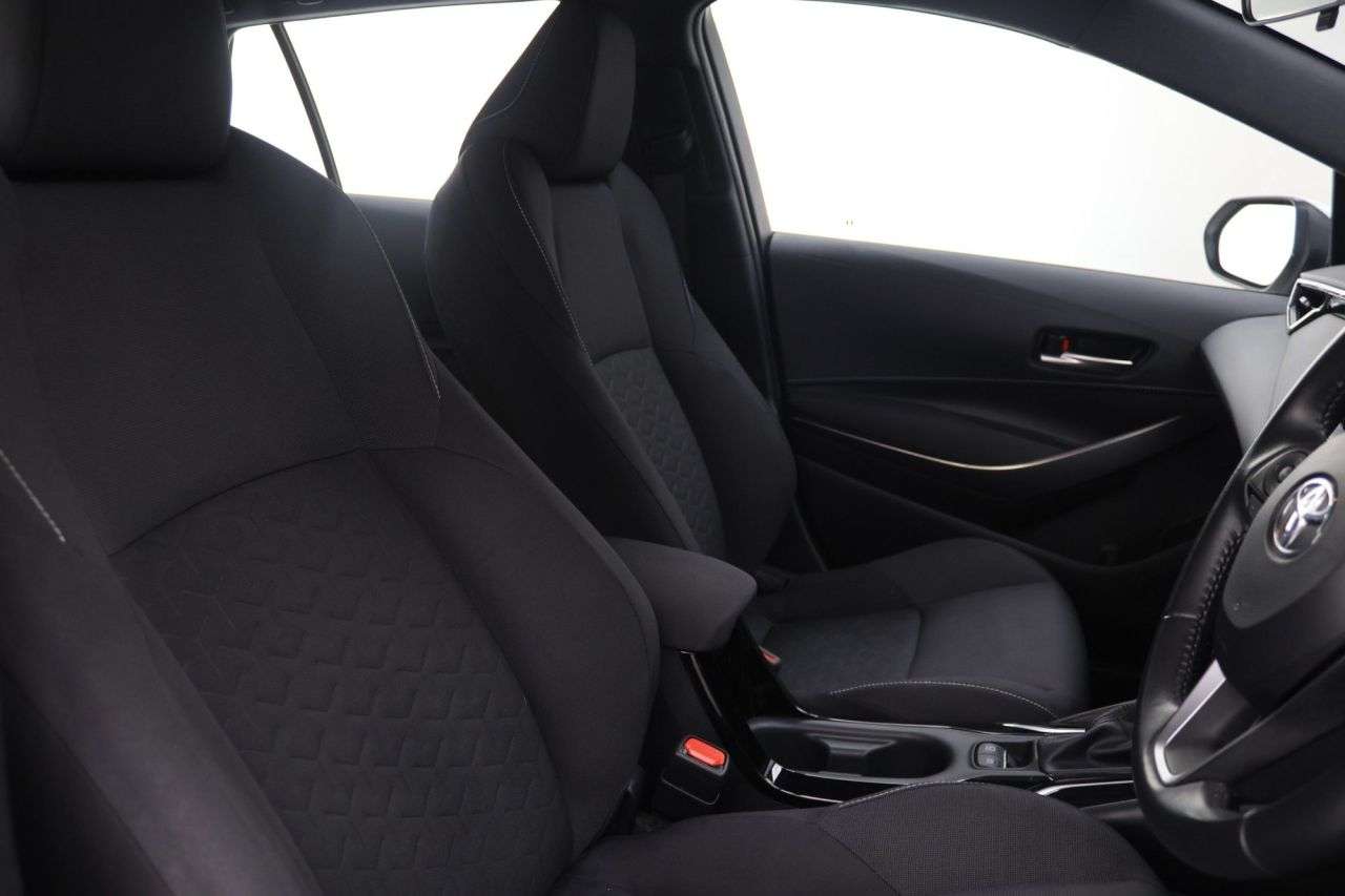 2022 TOYOTA COROLLA 2022 TOYOTA COROLLA