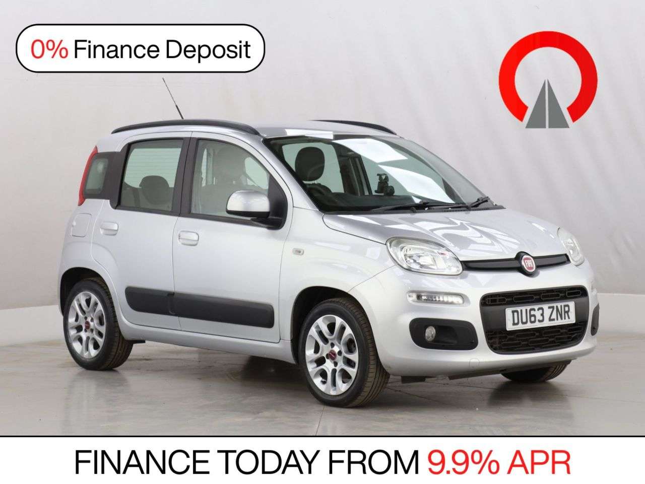 A 2013 FIAT PANDA 0.9 TwinAir Lounge Hatchback 5dr Petrol Dualogic Euro 5 (s/s) (85 bhp) A 2013 FIAT PANDA 0.9 TwinAir Lounge Hatchback 5dr Petrol Dualogic Euro 5 (s/s) (85 bhp)