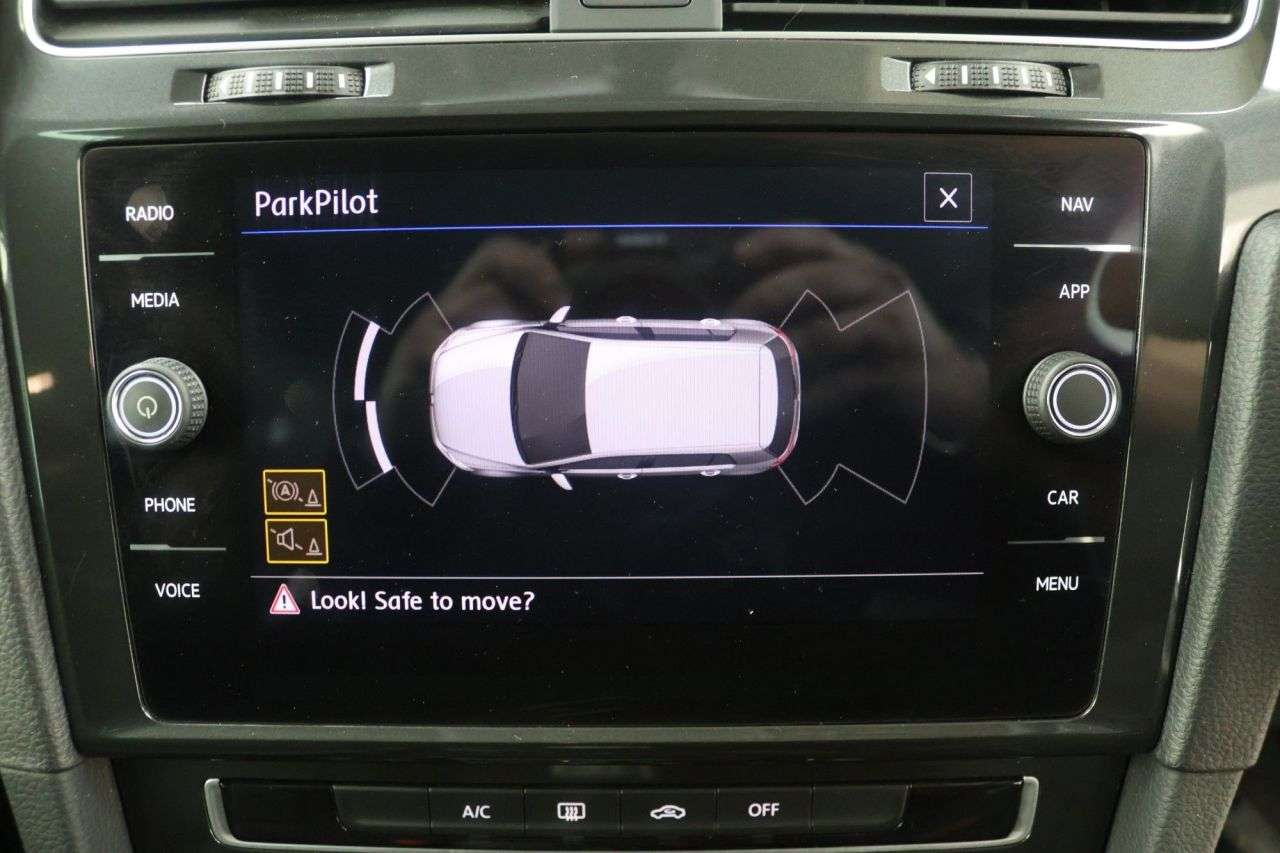 2019 VOLKSWAGEN GOLF 2019 VOLKSWAGEN GOLF