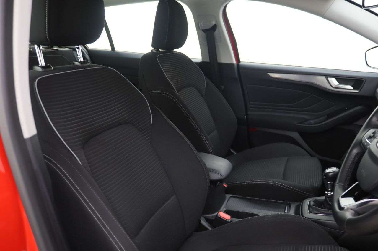 2022 FORD FOCUS 2022 FORD FOCUS