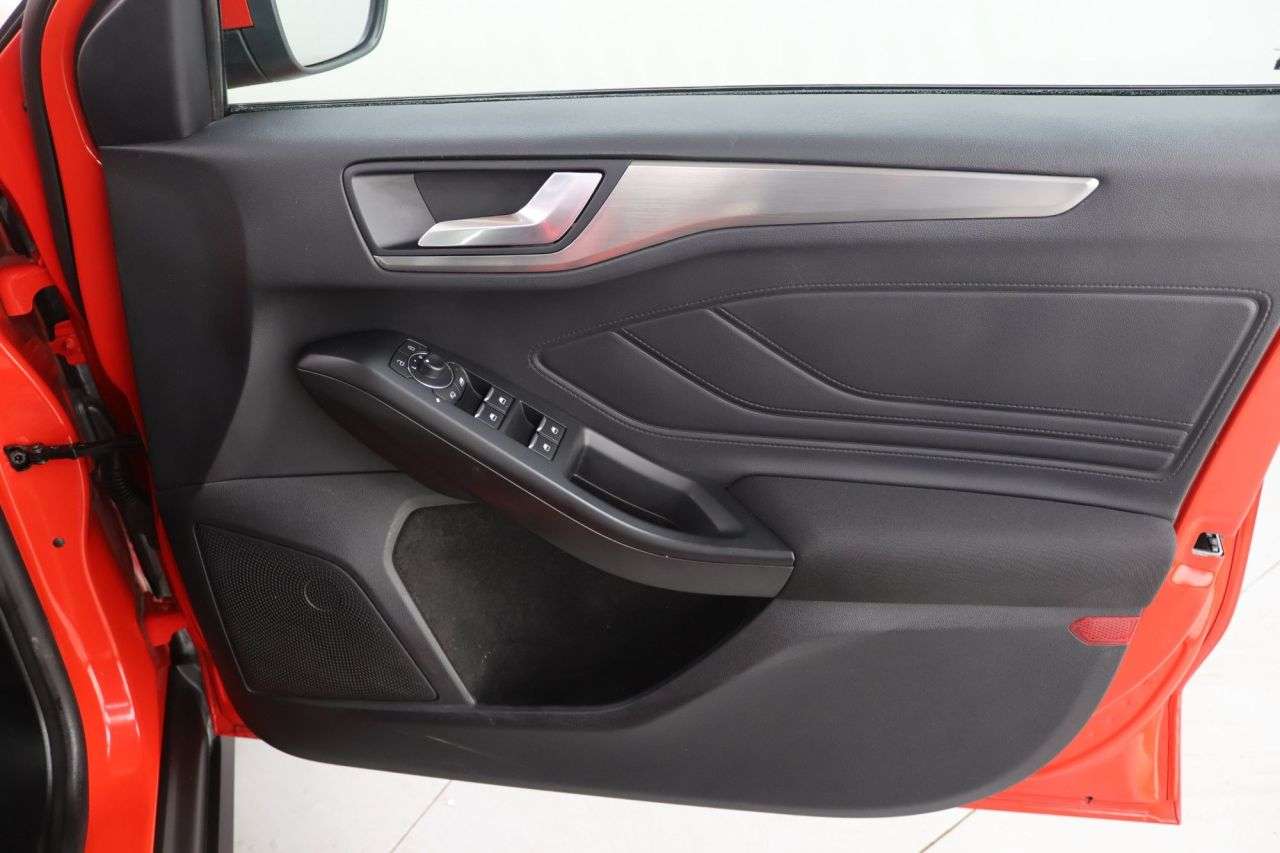 2022 FORD FOCUS 2022 FORD FOCUS