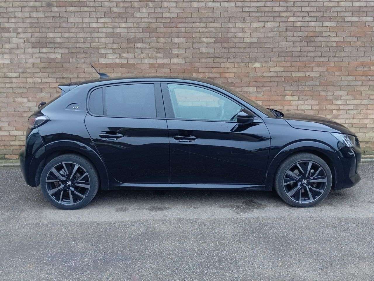 A 2023 PEUGEOT 208 1.2 PureTech GT Hatchback 5dr Petrol Manual Euro 6 (s/s) (100 ps) A 2023 PEUGEOT 208 1.2 PureTech GT Hatchback 5dr Petrol Manual Euro 6 (s/s) (100 ps)