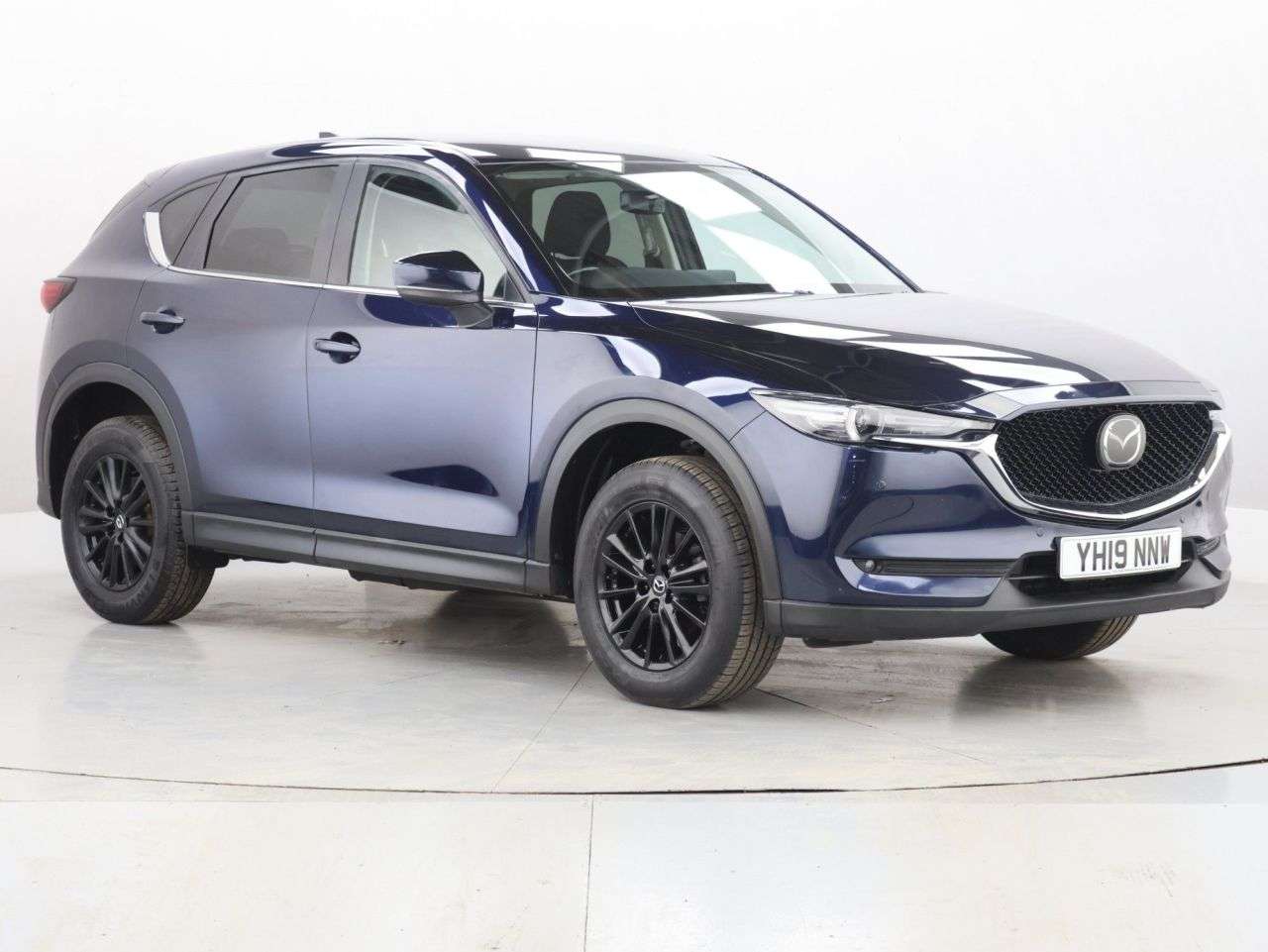 A 2019 MAZDA CX-5 2.0 SKYACTIV-G SE-L Nav+ SUV 5dr Petrol Manual Euro 6 (s/s) (165 ps) A 2019 MAZDA CX-5 2.0 SKYACTIV-G SE-L Nav+ SUV 5dr Petrol Manual Euro 6 (s/s) (165 ps)