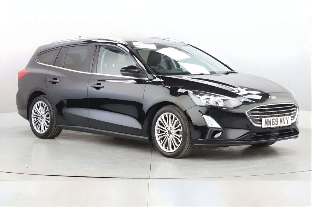A 2019 FORD FOCUS 1.0T EcoBoost Titanium X Estate 5dr Petrol Manual Euro 6 (s/s) (125 ps) A 2019 FORD FOCUS 1.0T EcoBoost Titanium X Estate 5dr Petrol Manual Euro 6 (s/s) (125 ps)