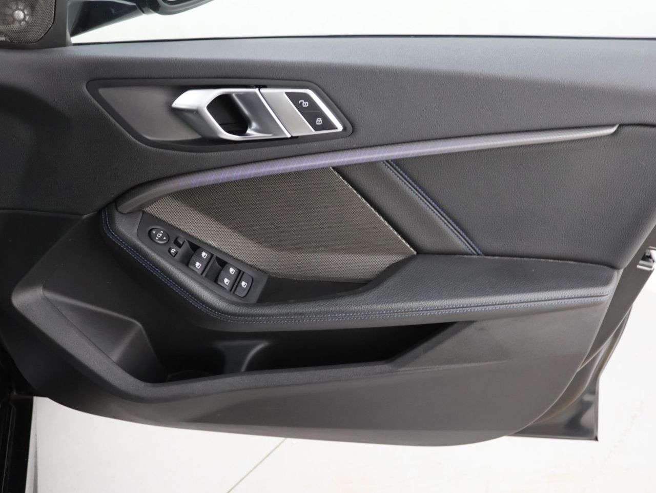 2021 BMW 1 SERIES 2021 BMW 1 SERIES