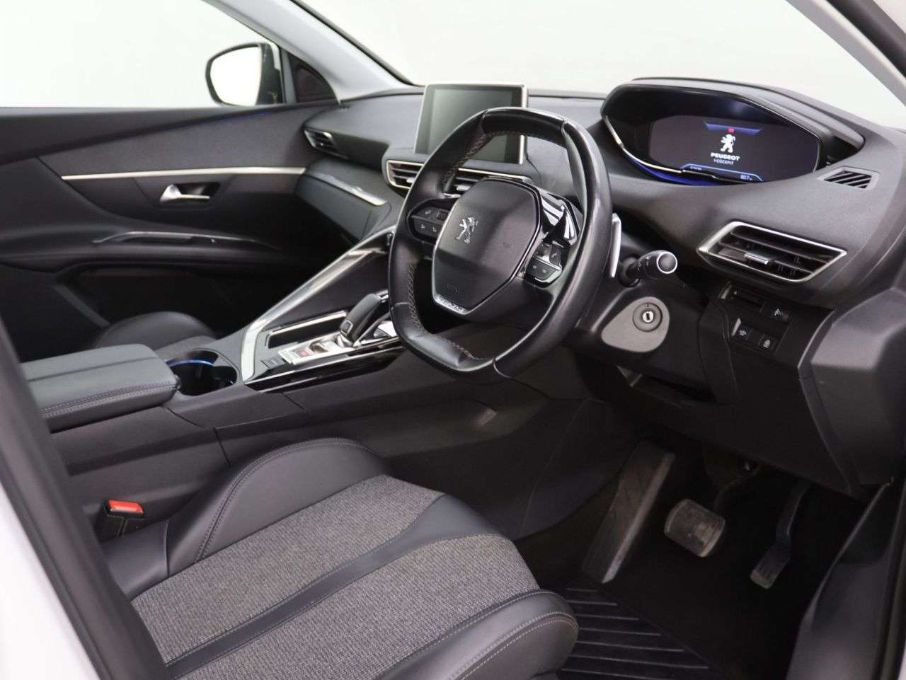2019 PEUGEOT 3008 2019 PEUGEOT 3008