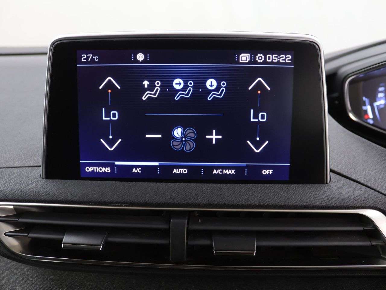 2019 PEUGEOT 3008 2019 PEUGEOT 3008