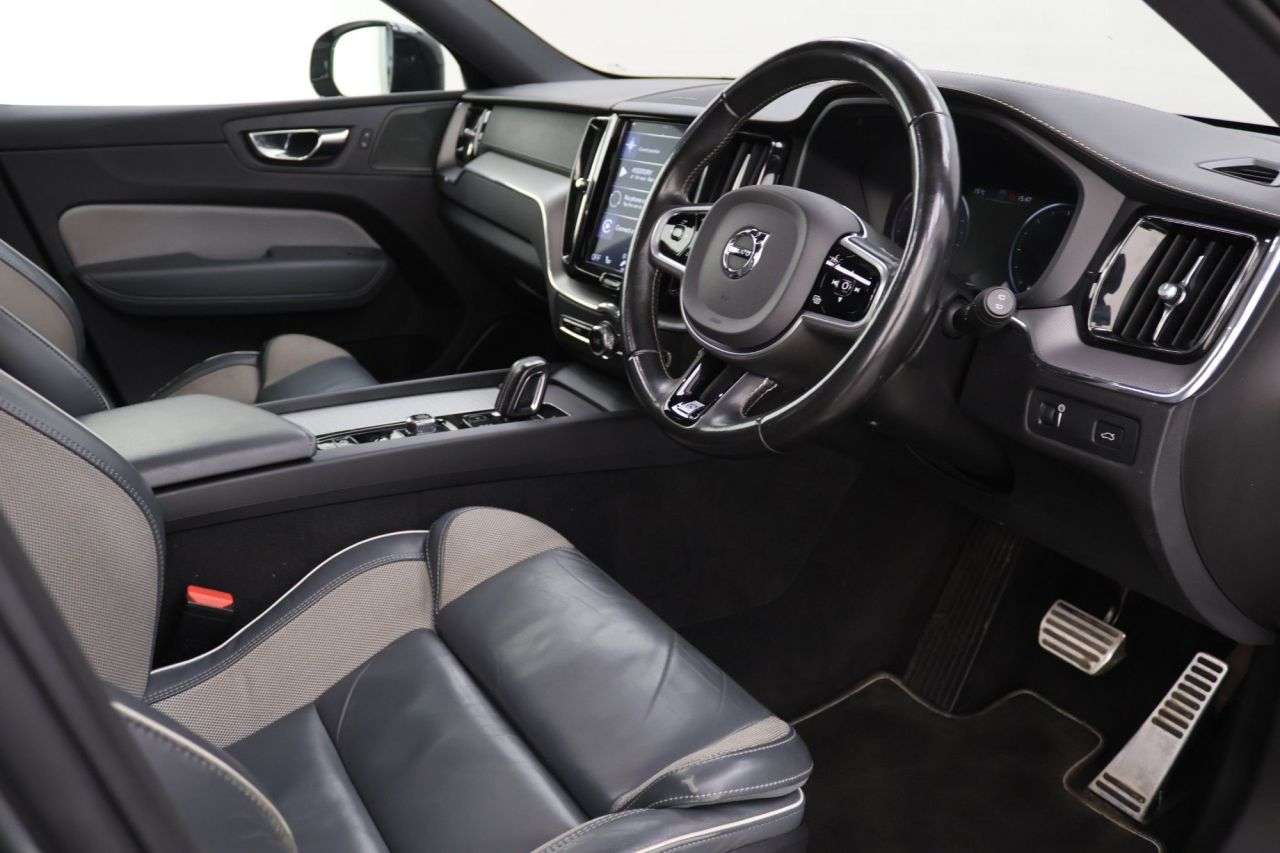 2019 VOLVO XC60 2019 VOLVO XC60