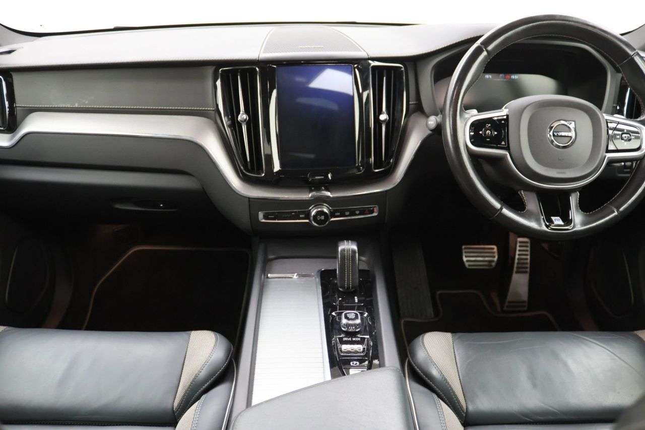 2019 VOLVO XC60 2019 VOLVO XC60