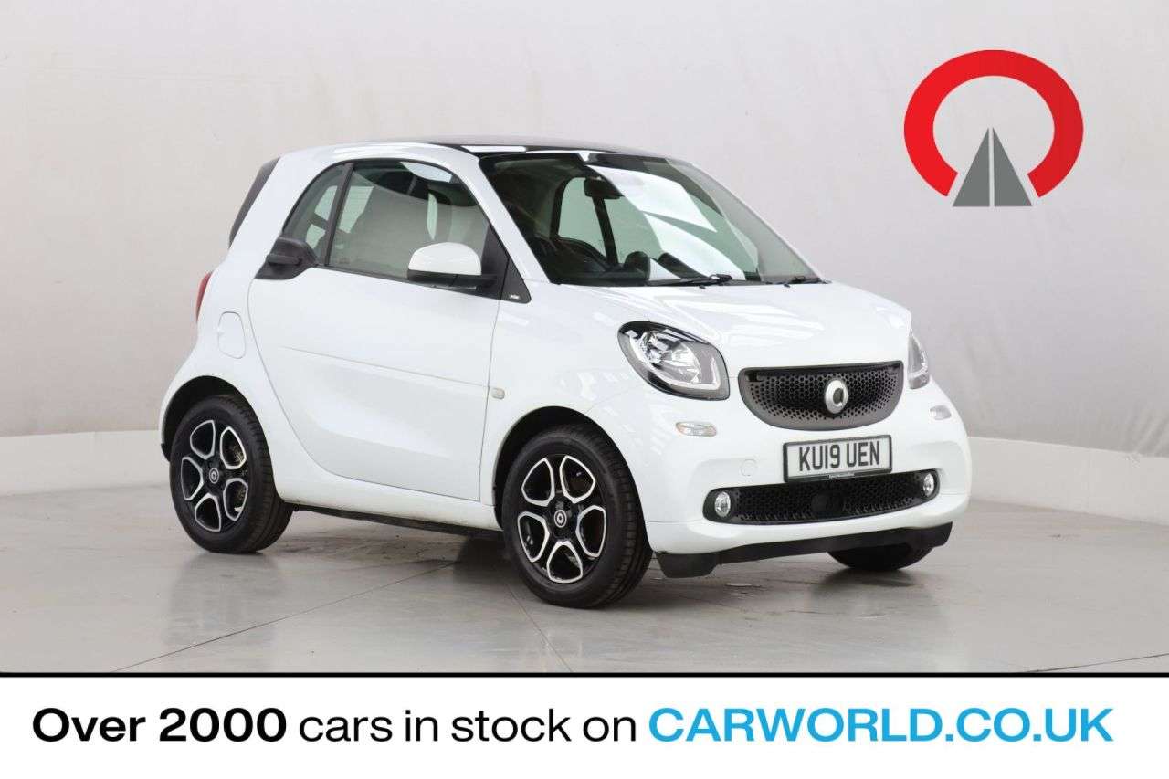 A 2019 SMART FORTWO 0.9T Prime (Premium Plus) Coupe 2dr Petrol Manual Euro 6 (s/s) (90 ps) A 2019 SMART FORTWO 0.9T Prime (Premium Plus) Coupe 2dr Petrol Manual Euro 6 (s/s) (90 ps)