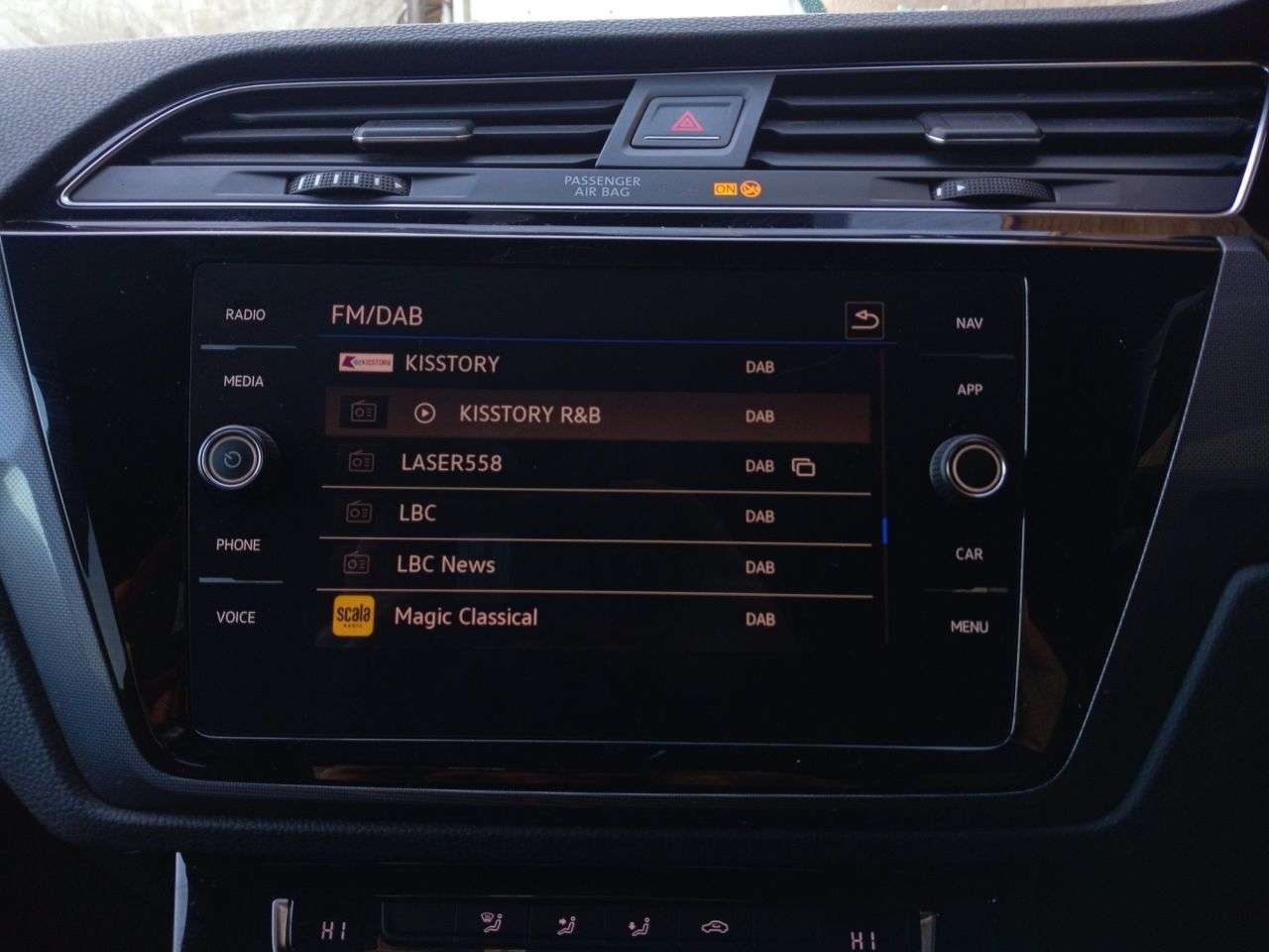 2020 VOLKSWAGEN TOURAN 2020 VOLKSWAGEN TOURAN