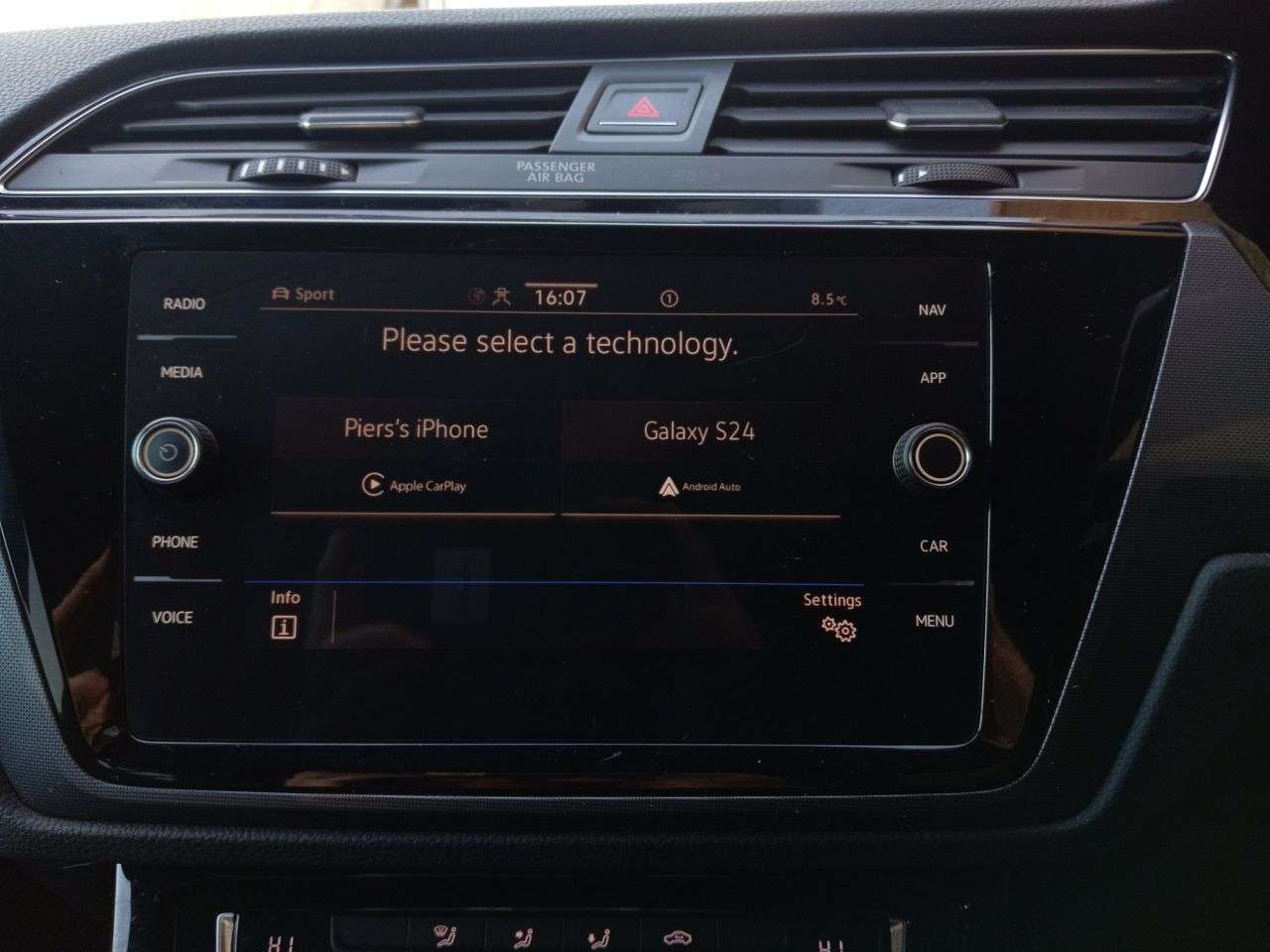 2020 VOLKSWAGEN TOURAN 2020 VOLKSWAGEN TOURAN