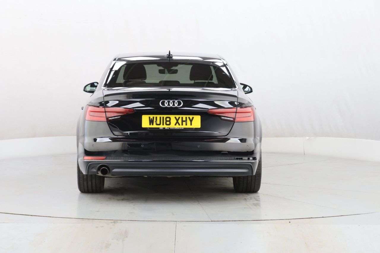 2018 AUDI A4 2018 AUDI A4