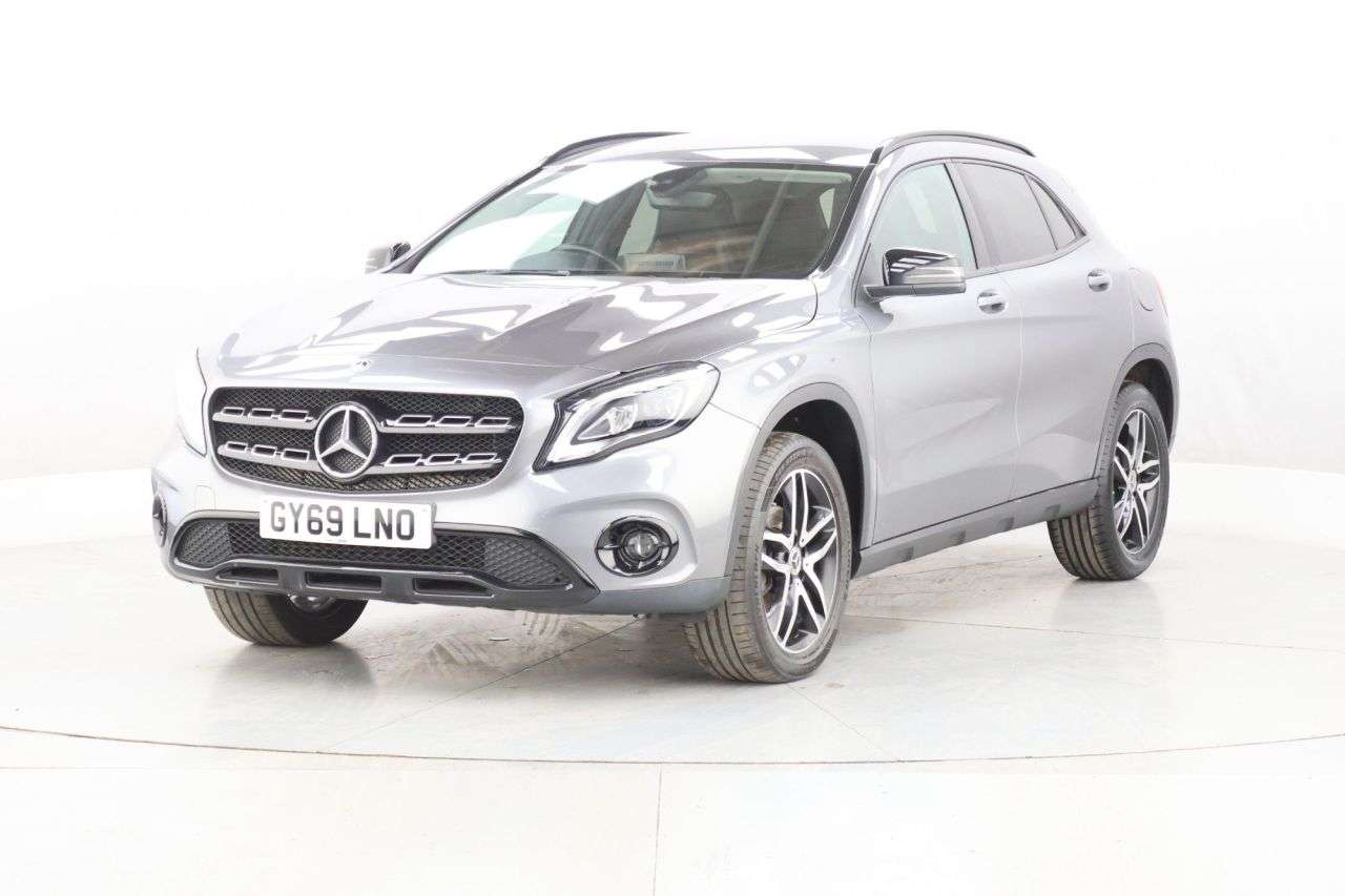 2019 MERCEDES-BENZ GLA CLASS 2019 MERCEDES-BENZ GLA CLASS